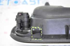 VW Atlas 18-22 fuel filler flap assembly, broken fasteners