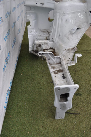 Front quarter left VW Atlas 18-24 white LC9A