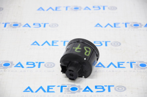 VW Passat b7 12-15 USA headlight control under fog lights