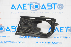 Bumper grille left VW Tiguan 09-11 prerest under fog lights