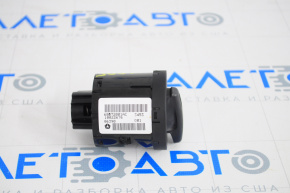 Light control Dodge Journey 11-17 manual under fog lights, worn