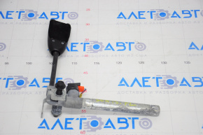 Driver's seat belt tensioner Kia Sorento 10-15