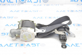 Subaru b10 Tribeca driver's seat belt