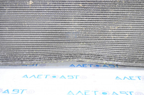 Radiator cooling water Kia Sorento 14-15 3.3 dented