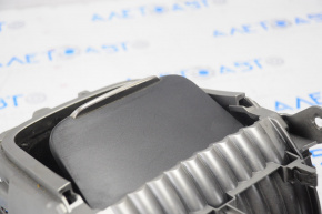Lincoln MKX 16-18 Graphite Dashboard Pocket, Scratched