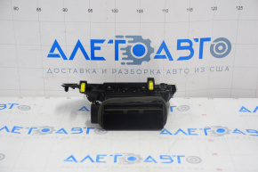 Air duct deflector front left Toyota Avalon 13-18
