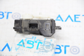 Actuator motor heater drive Toyota Camry v50 12-14 usa 63800-0172 with traction