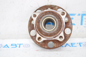 Rear left hub Lexus GS300 GS350 GS430 GS450h 06-11 rust