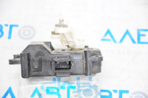 Actuator motor for the heater ventilation system of the 1998-2003 Lexus RX300
