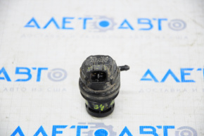 Toyota Prius V 12-17 windshield washer motor broken fastener