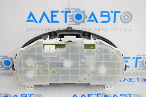 Instrument cluster Mazda CX-7 06-12 117k scratches
