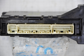 AC AMPLIFIER Toyota Prius 30 10-15