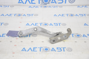 Right hood hinge for a Subaru B9 Tribeca