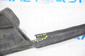 Right wiper grille seal Mercedes W164 ML tear