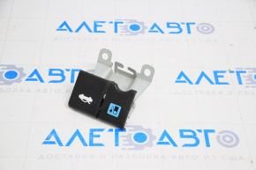 Bonnet release handle from Nissan Leaf 13-17