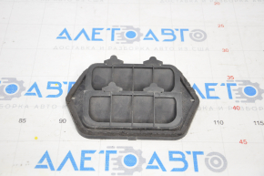 Left ventilation shield Mazda3 03-09
