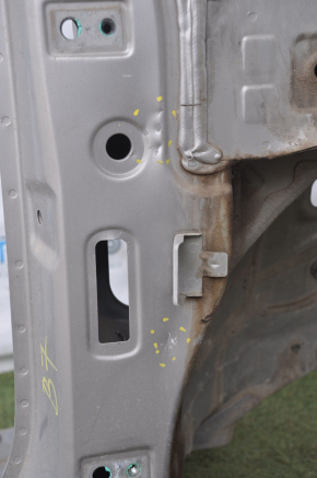 Front right quarter VW Passat b7 12-15 USA silver with central pillar, bumps, dented threshold