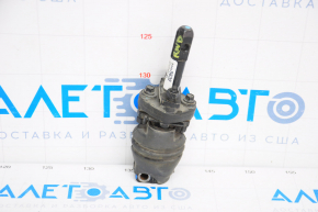Lower steering universal joint Cadillac CTS 14-rwd
