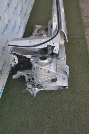 Quarter front left Chevrolet Volt 16- silver, with central pillar, without sidewall, butt