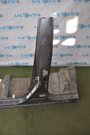 Front left quarter Toyota Prius 30 10-15 graphite with central pillar, butt