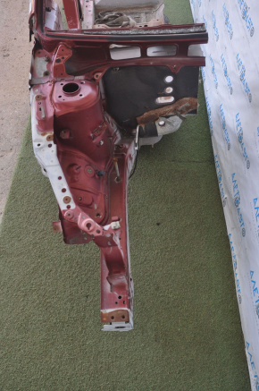 Front right quarter Mazda CX-7 06-12 red with central pillar, dented, bumps