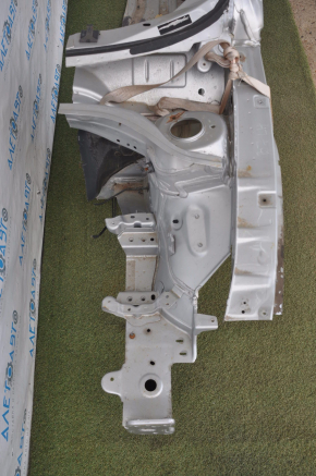 Front left quarter VW Passat b7 12-15 USA silver, with central pillar, dented
