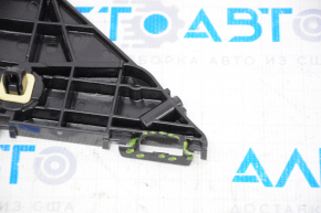 Rear bumper mount outer right Toyota Highlander 08-13 breakage of mount