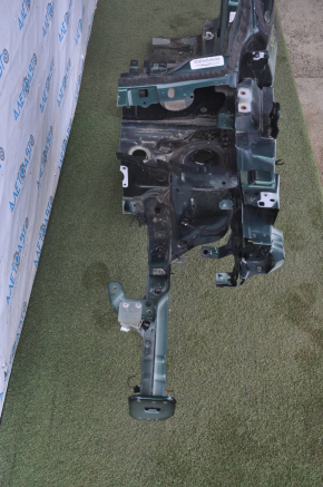 Front left quarter Fiat 500L 14-19 green, dented threshold, with central pillar