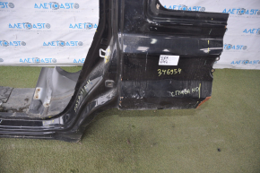 Rear fender left Jeep Patriot 11-17 black with central pillar, dented