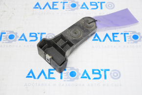 Rear bumper mounting bracket central right Chevrolet Cruze 16-