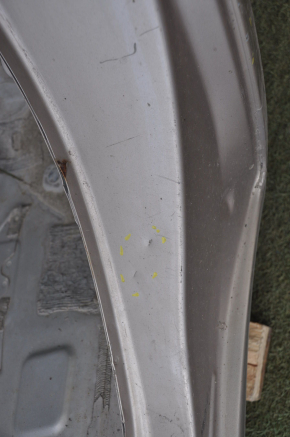 Quarter wing rear left Toyota Highlander 01-07 gold with central pillar, pokes