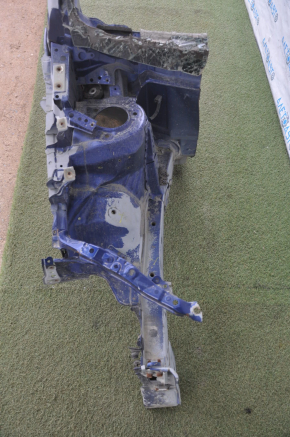Front right quarter Toyota Prius V 12-17 blue dented side member, butt