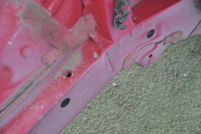 Front right quarter Toyota Prius V 12-17 red dented