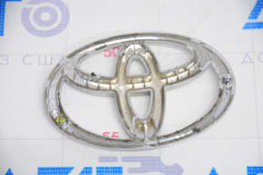 Emblem badge Toyota trunk lid Toyota Avalon 13-18 broken fastener