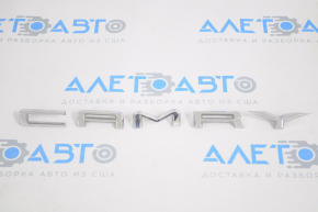 Emblem inscription CAMRY trunk lid Toyota Camry v70 18-24 break fastener