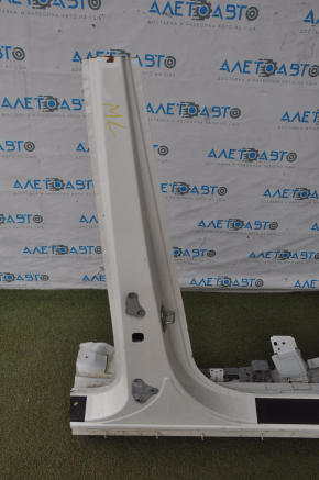 Mercedes W164 ML front right quarter panel, white, with B-pillar