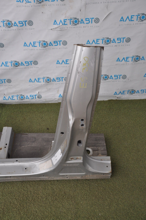 Lexus ES300 ES330 silver front left quarter panel with center pillar