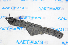 Rear bumper mount left Toyota Highlander 01-07 defect mount