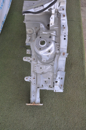 Front left quarter Mazda3 03-08 silver dented