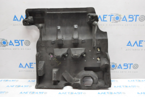 Lincoln MKX 16-18 3.7 engine cover right upper mount torn, scuffs