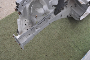 Lincoln MKZ 13-16 silver front right quarter with central pillar, butt