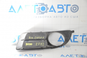 Front right fog light frame Toyota Corolla e120 sedan