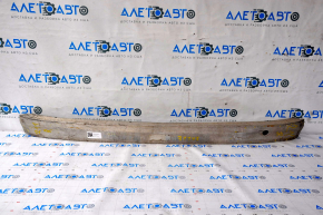 Mercedes W211 rear bumper reinforcement without fangs