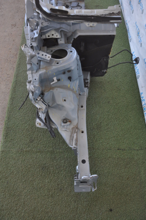 Front right quarter Toyota Prius V 12-17 blue with central pillar, dented