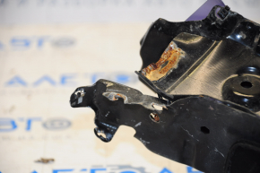 TV bar vertical right Cadillac ATS 13-19 broken mount, rust