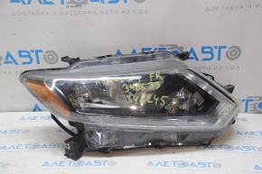 Headlight front right Nissan Rogue 14-16 bare halogen, for polishing broken crepe