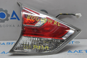 Light inside trunk lid left Nissan Rogue 14-16, polishing