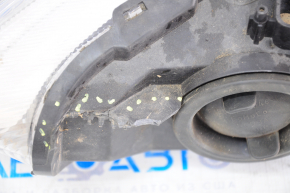 Headlight front right bare Ford Focus mk3 15-18 rest, halogen, light, broken mount, water damage