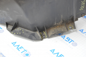 Front left mudguard Ford Focus mk3 11-18 cracks
