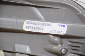 Light outer wing right Toyota Sienna 11-14 TYC broken corners
